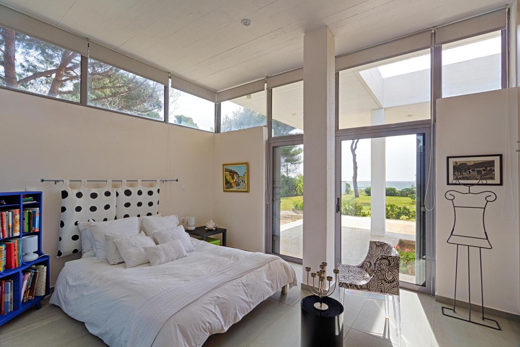 Beachfront Villa Hoopoe Schinias, Marathon Exterior photo