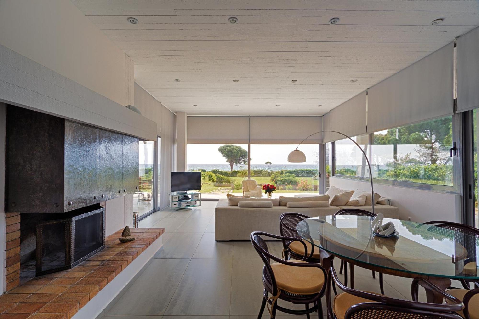 Beachfront Villa Hoopoe Schinias, Marathon Exterior photo