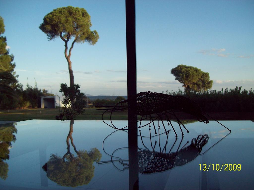 Beachfront Villa Hoopoe Schinias, Marathon Room photo